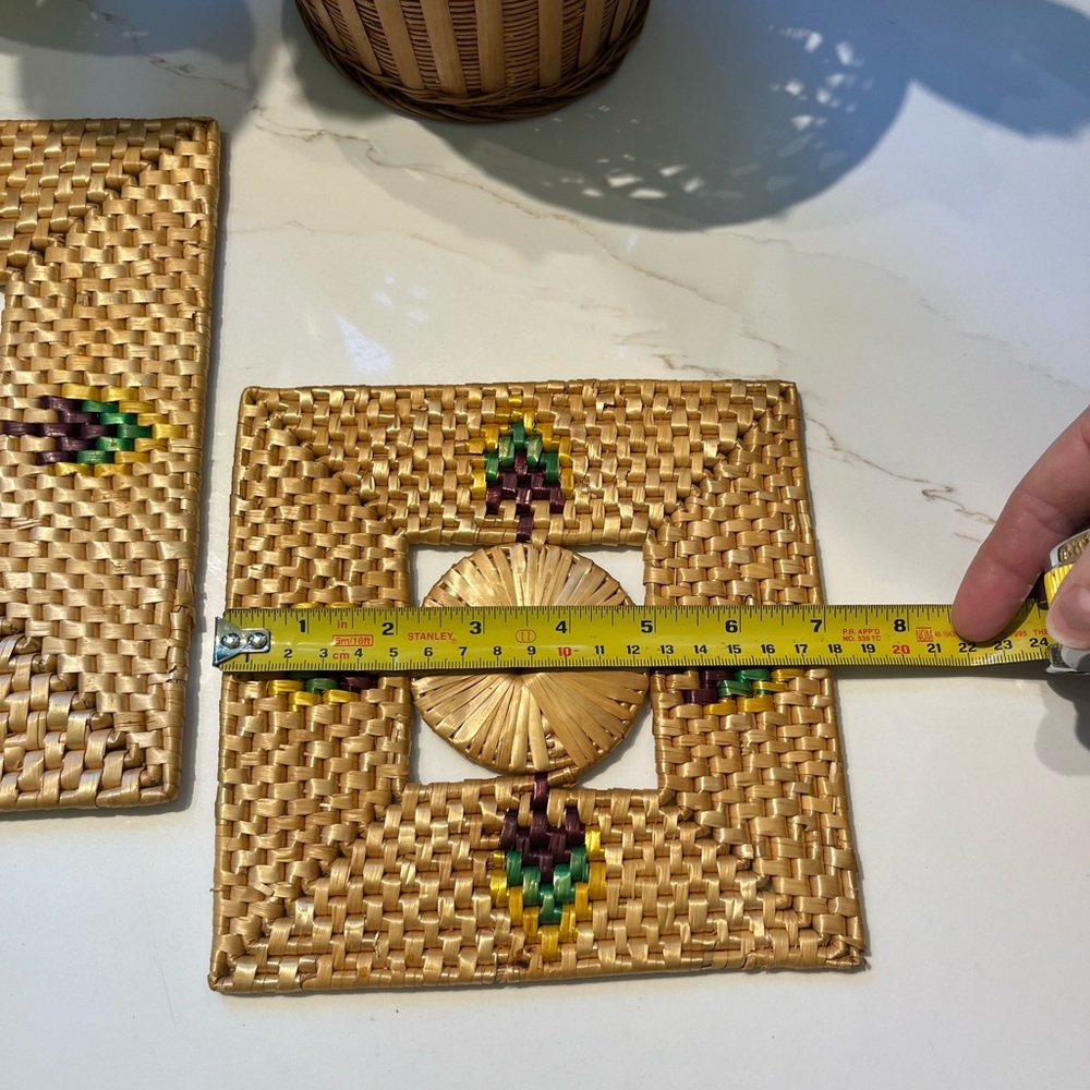 Set/2 Vintage woven trivets - Picture 7 of 7